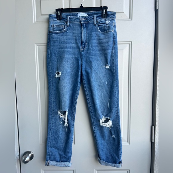 Carly Jean Chrissy Boyfriend Jeans Sz 7 Medium Wash Distressed Cuffed relaxed - Picture 6 of 13